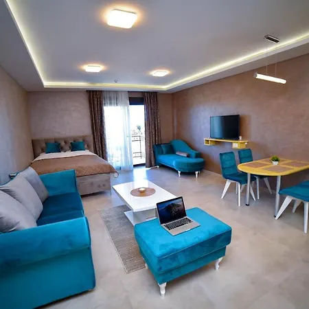 Hills Afrodita & 4* Zlatibor