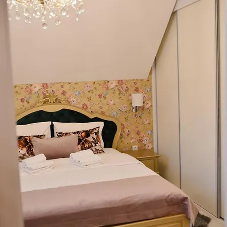 Hills Afrodita & 4* Zlatibor