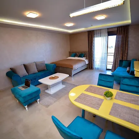 Appart hôtel Hills Afrodita & 4*